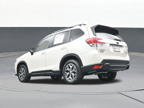 Used 2022 Subaru Forester Premium AWD/4WD image 50