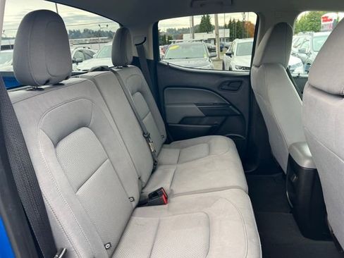 Used 2022 Chevrolet Colorado W/T w/ Custom Special Edition image 11