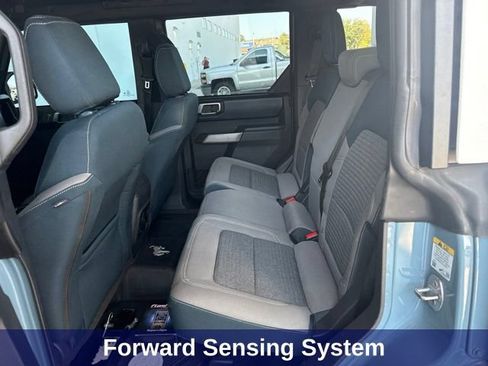 Used 2021 Ford Bronco Outer Banks w/ Sasquatch Package AWD/4WD image 8