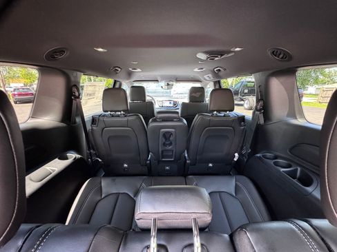 New 2026 Chrysler Pacifica Select image 28