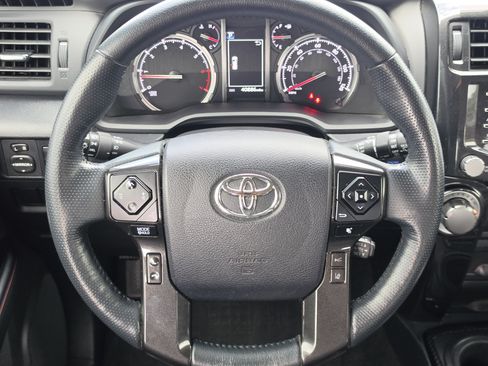 Certified 2023 Toyota 4Runner TRD Off-Road Premium w/ Moonroof Package AWD/4WD image 16