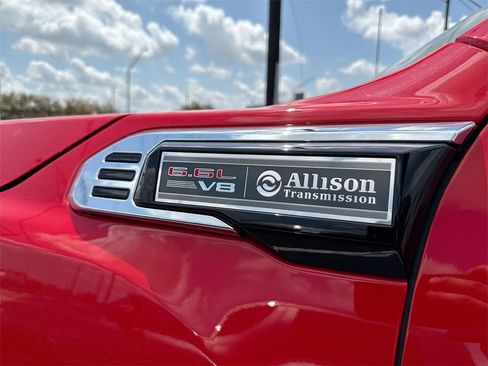 Used 2024 GMC Sierra 2500 SLE w/ SLE Value Package; image 8