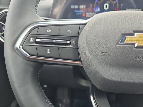 New 2026 Chevrolet Equinox LT FWD image 16