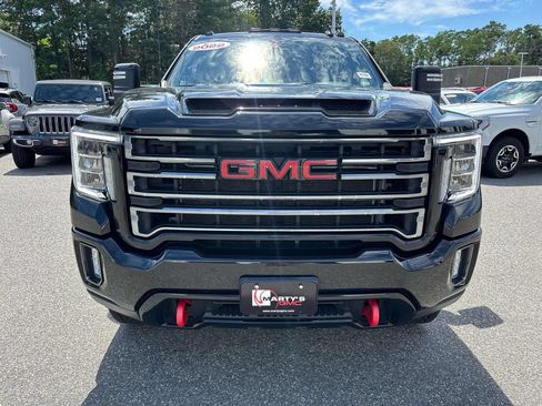 Used 2022 GMC Sierra 2500 AT4 w/ Snow Plow Prep/Camper Package AWD/4WD image 9