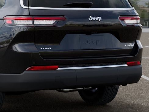New 2026 Jeep Grand Cherokee L 4WD image 13