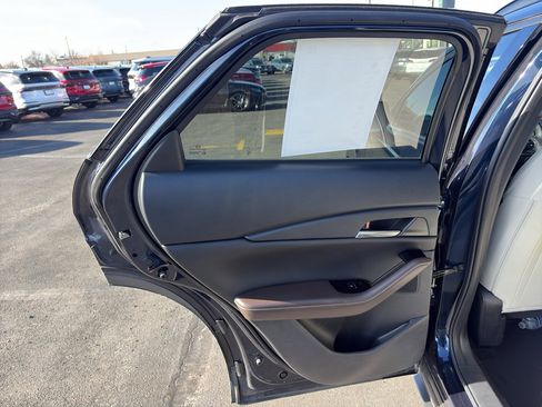 Used 2025 MAZDA CX-30 2.5 Turbo w/ Premium Plus Pkg image 13