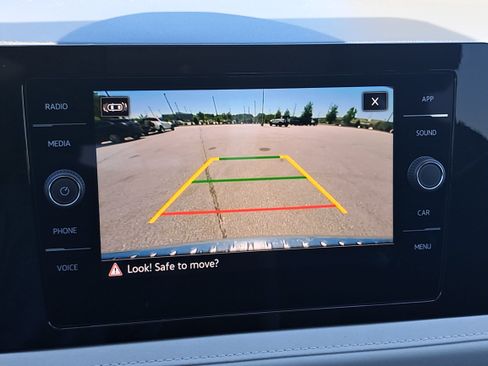 New 2026 Volkswagen Taos SE AWD/4WD image 23