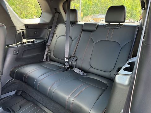 Certified 2025 Honda Pilot TrailSport image 22