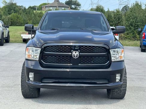 Used 2014 RAM 1500 Express AWD/4WD image 2