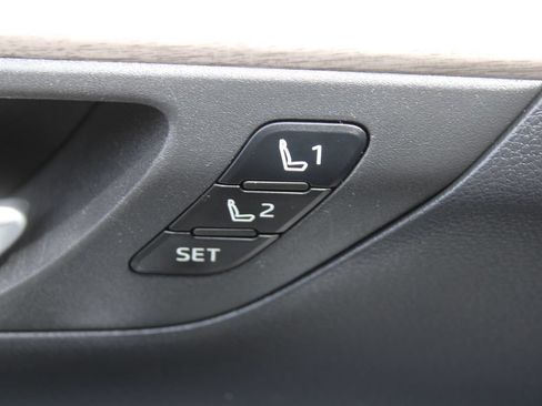 Used 2024 Toyota Grand Highlander AWD Hybrid image 23