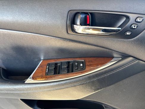 Used 2010 Lexus ES 350 image 9