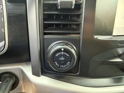 Used 2022 Ford F150 XLT w/ Equipment Group 301A Mid AWD/4WD image 22