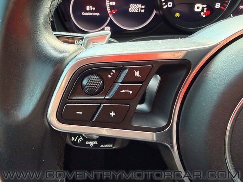 Used 2022 Porsche Cayenne GTS AWD/4WD image 24