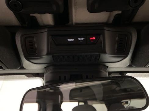 Used 2025 Jeep Wrangler Unlimited Sahara w/ Safety Group AWD/4WD image 63