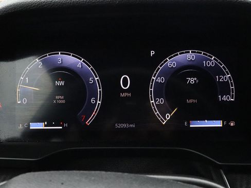 Used 2023 Jeep Grand Cherokee Altitude image 30