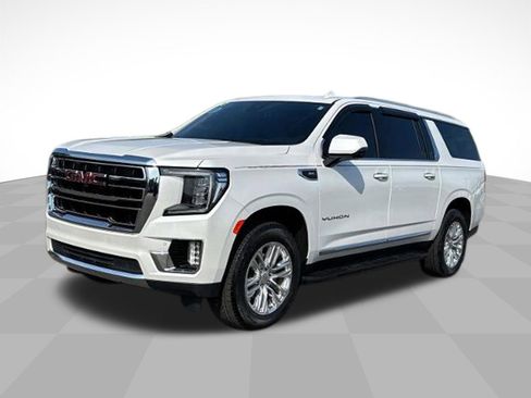 Used 2024 GMC Yukon XL SLT w/ SLT Luxury Package image 43