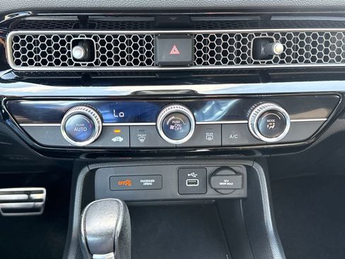Certified 2023 Honda Civic Sport image 25