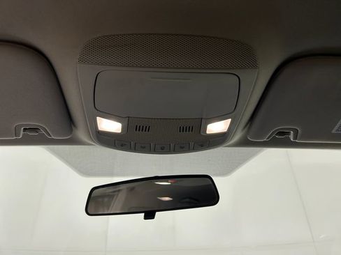 Used 2018 Ford Fusion SE w/ Equipment Group 601A image 25