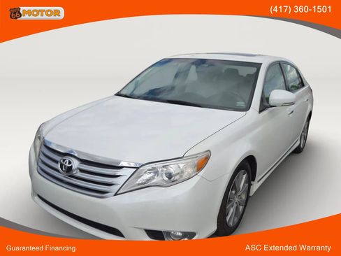 Used 2011 Toyota Avalon Limited FWD image 1