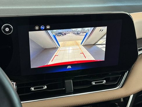 Used 2025 Chevrolet Equinox ACTIV FWD image 27