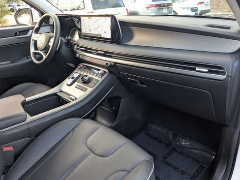 Used 2025 Hyundai Palisade SEL image 33