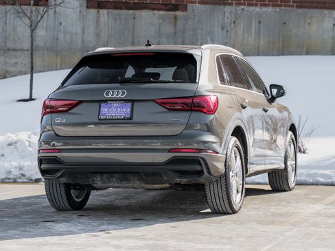Certified 2024 Audi Q3 2.0T Premium Plus image 4