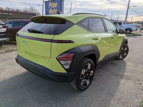 Used 2024 Hyundai Kona SEL image 6