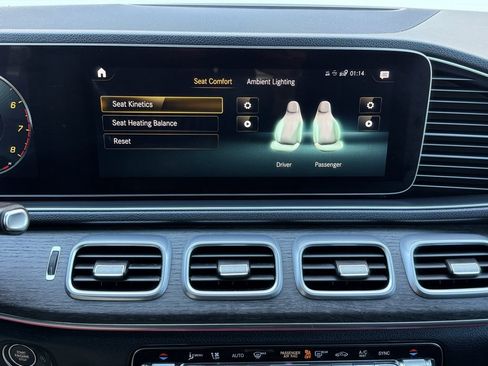 Used 2020 Mercedes-Benz GLE 350 4MATIC image 39