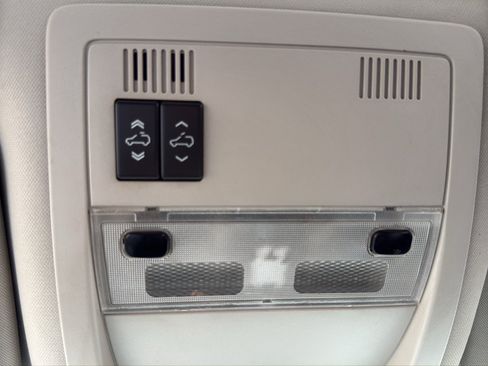 Used 2008 Chevrolet Avalanche LT w/ LT Preferred Equipment Group AWD/4WD image 25