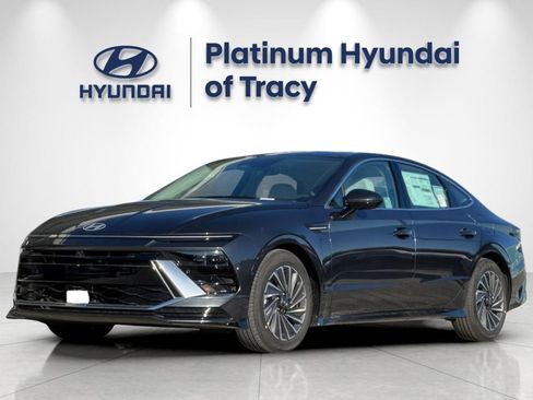 New 2026 Hyundai Sonata Limited FWD image 8