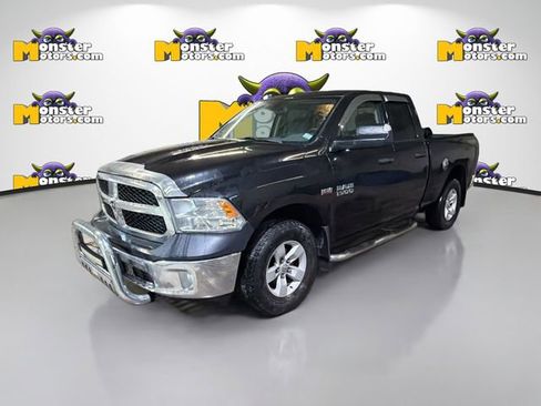 Used 2017 RAM 1500 ST w/ SXT Appearance Group image 1