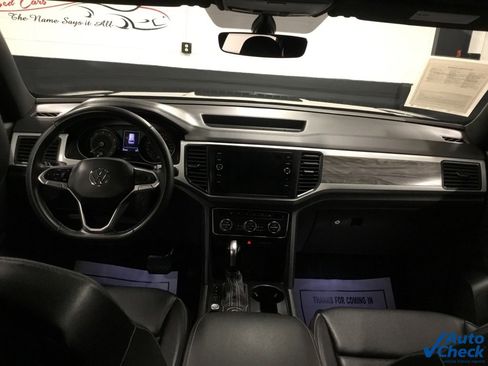 Used 2021 Volkswagen Atlas Cross Sport SE image 28