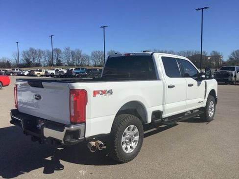 Used 2024 Ford F250 XLT w/ FX4 Off-Road Package image 7