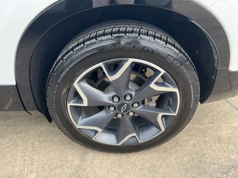 Used 2019 Chevrolet Blazer RS w/ LPO, Floor Liner Package image 6