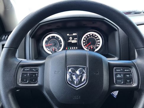 Used 2021 RAM 1500 Tradesman w/ Chrome Appearance Group image 35