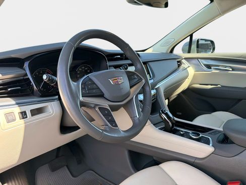 Used 2024 Cadillac XT5 Premium Luxury w/ LPO, Floor Liner Package FWD image 40
