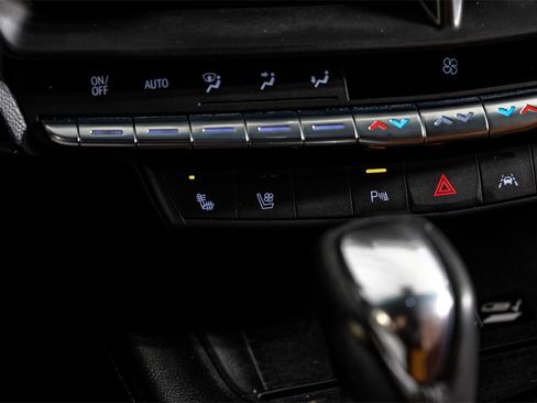 Used 2021 Cadillac CT4 Premium Luxury image 23