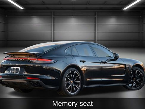 Used 2022 Porsche Panamera Platinum Edition image 9