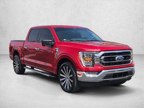 Used 2021 Ford F150 XLT w/ Equipment Group 302A High RWD image 3