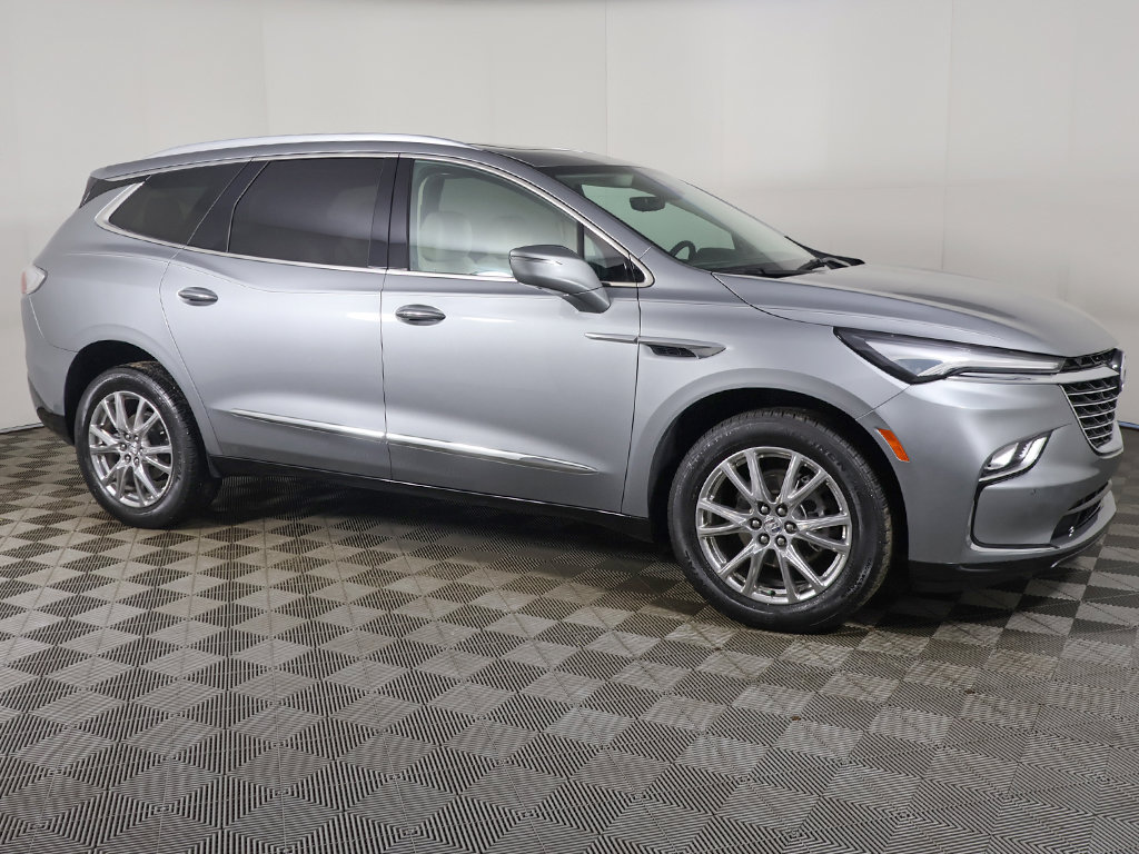 Used 2023 Buick Enclave Premium w/ Experience Buick Package FWD image 23