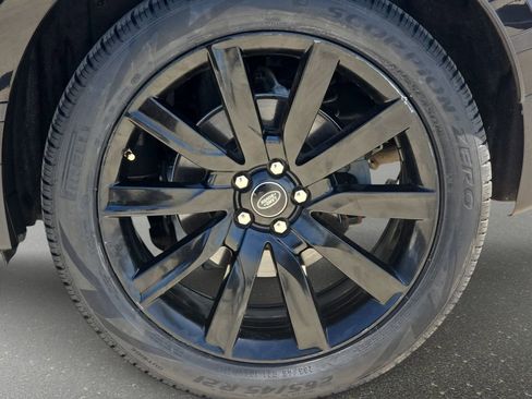 Used 2019 Land Rover Range Rover Velar S AWD/4WD image 37