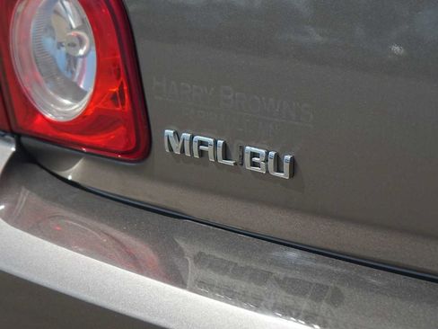Used 2010 Chevrolet Malibu LS FWD image 8
