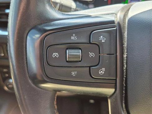Used 2021 GMC Yukon XL AT4 w/ Rear Media and Nav Package AWD/4WD image 35