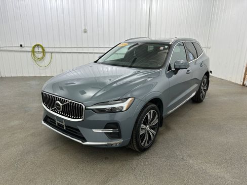 Used 2022 Volvo XC60 B5 Inscription w/ Climate Package AWD/4WD image 18