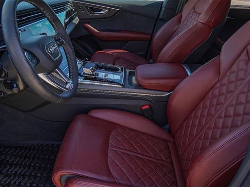 Used 2024 Audi SQ8 Prestige image 18