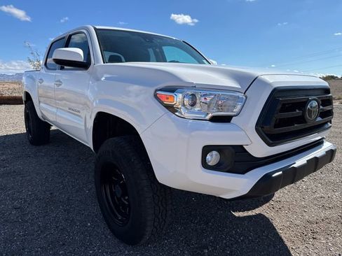 Used 2022 Toyota Tacoma SR5 image 7