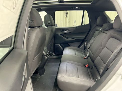 New 2026 Chevrolet Equinox LT image 24