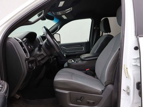 Used 2023 RAM 3500 Big Horn w/ Level 1 Equipment Group image 8