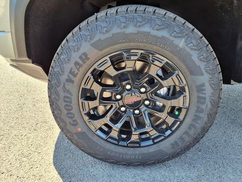 New 2026 GMC Canyon Elevation image 10