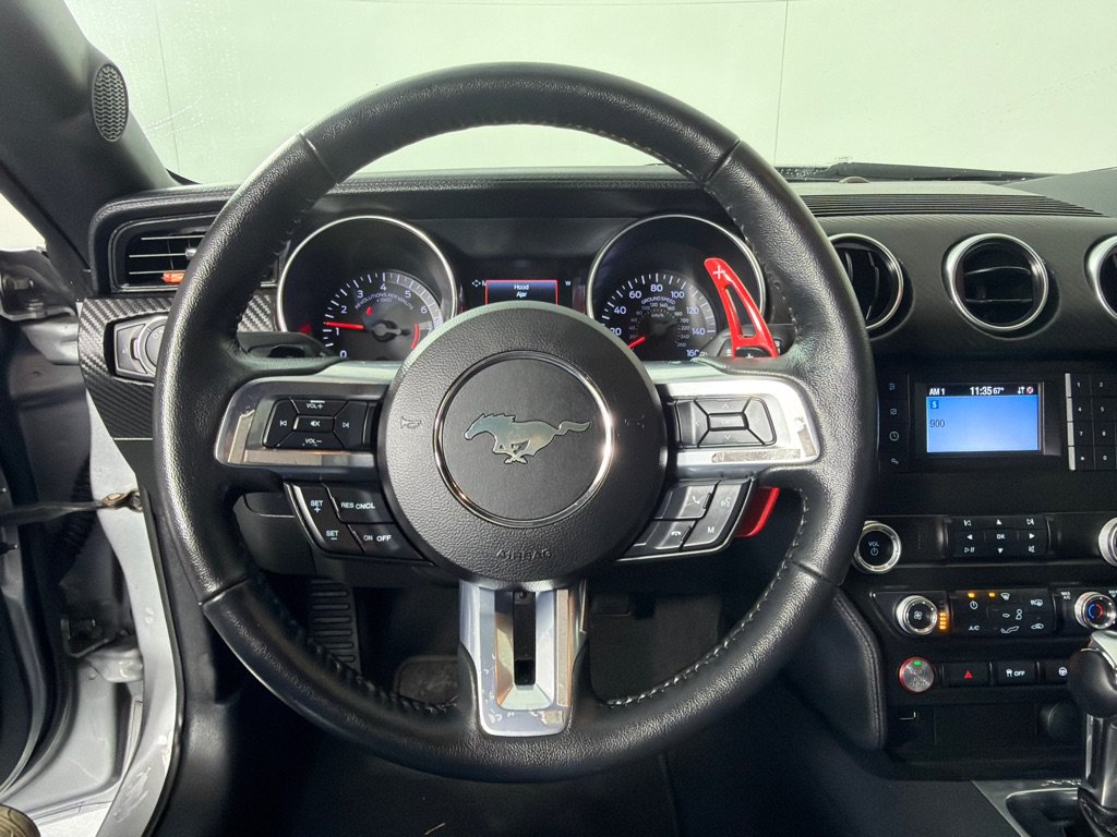 Used 2020 Ford Mustang Coupe RWD image 14